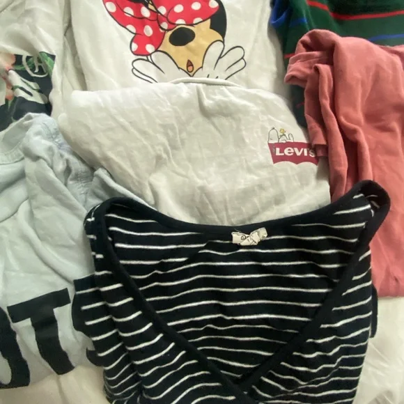 T-SHIRT BUNDLE! - Picture 7 of 8